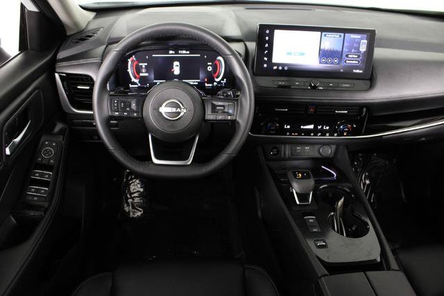 Certified 2024 Nissan Rogue SL FWD image 7