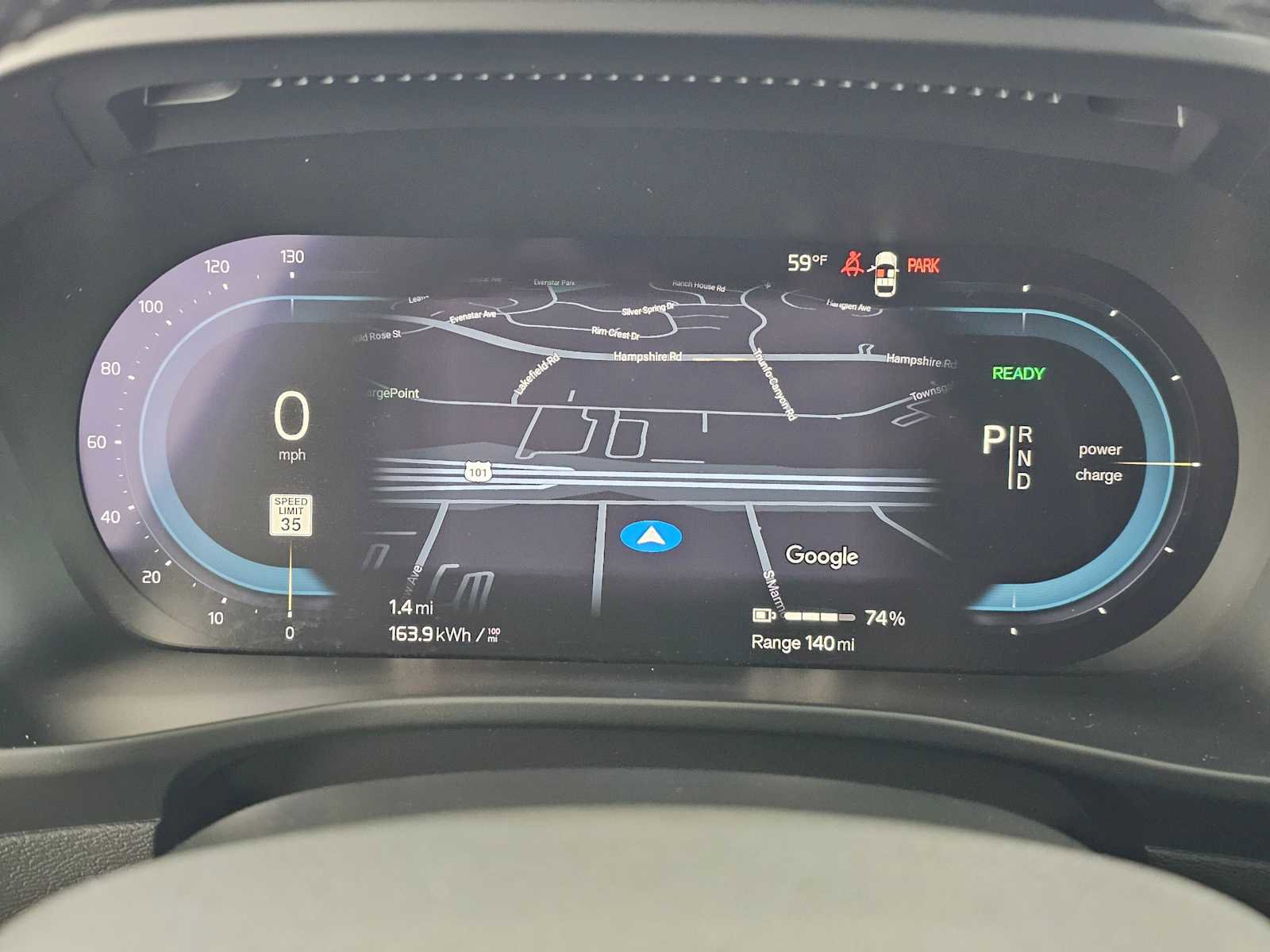 Used 2023 Volvo C40 P8 Recharge Ultimate image 25