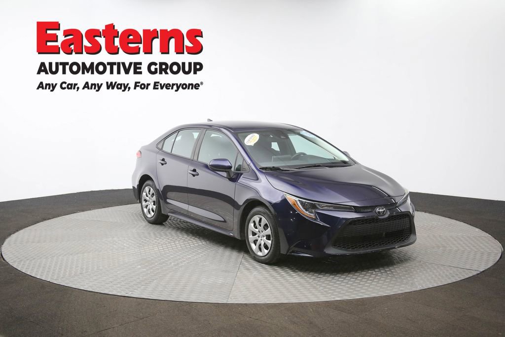 Used 2021 Toyota Corolla LE image 48