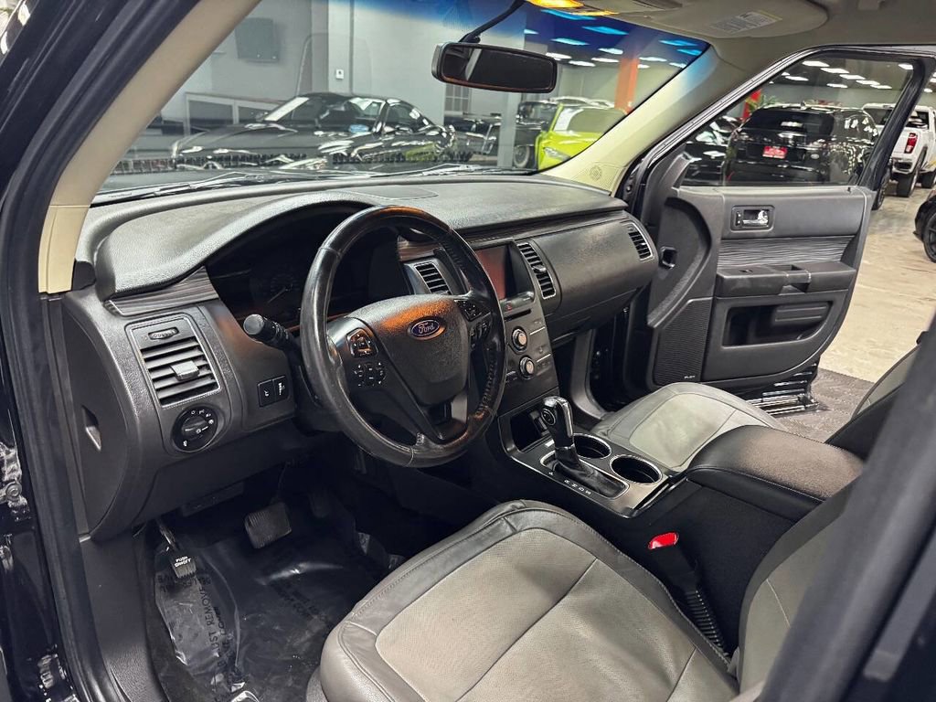 Used 2018 Ford Flex SEL w/ Equipment Group 202A image 37
