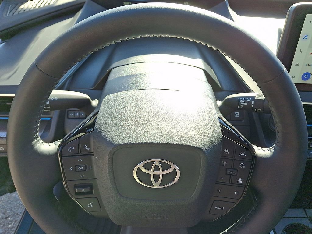 Used 2024 Toyota Prius Limited w/ Limited Premium Package image 20
