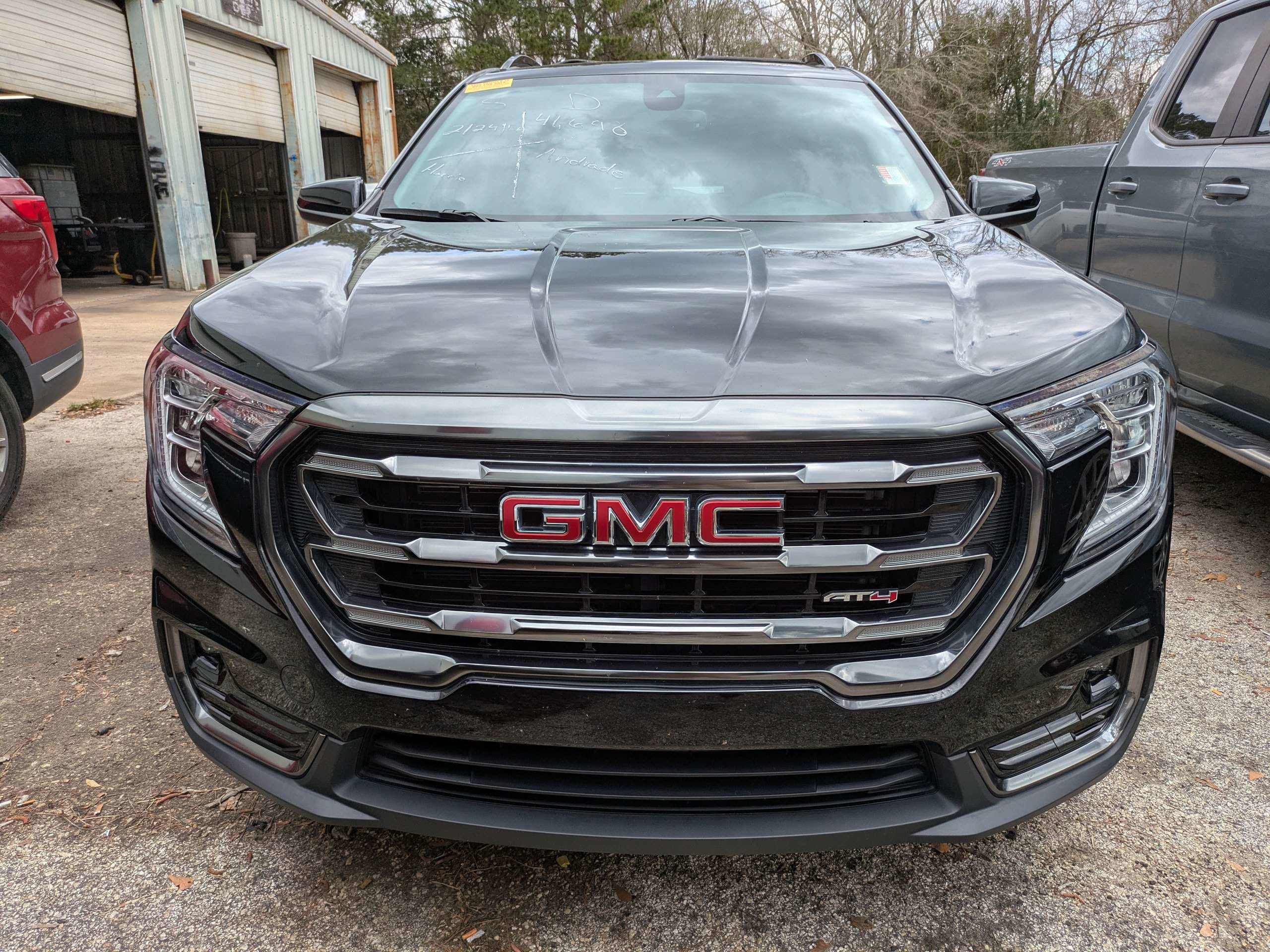 Certified 2022 GMC Terrain AT4 image 2