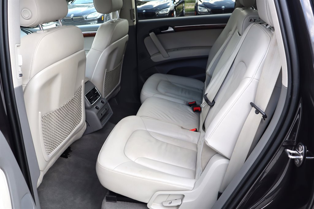 Used 2015 Audi Q7 TDI Premium Plus w/ Premium Plus Package AWD/4WD image 22