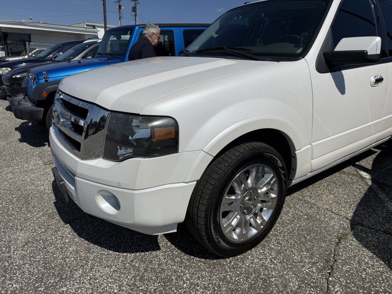 Used 2012 Ford Expedition EL Limited AWD/4WD image 3