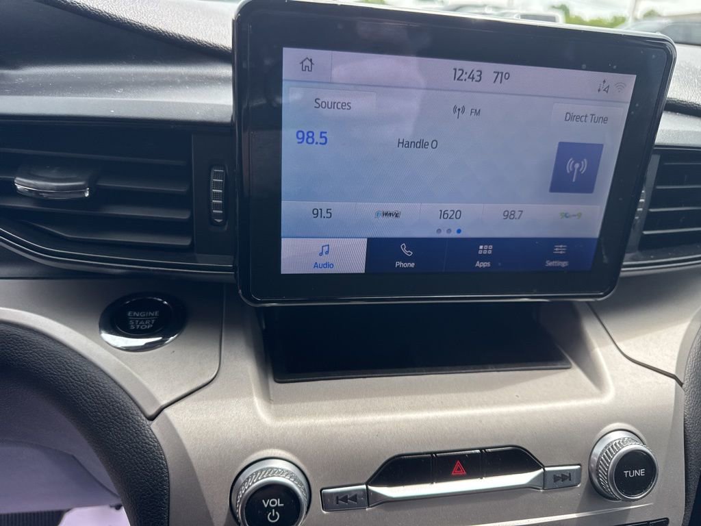 Used 2023 Ford Explorer XLT RWD image 30