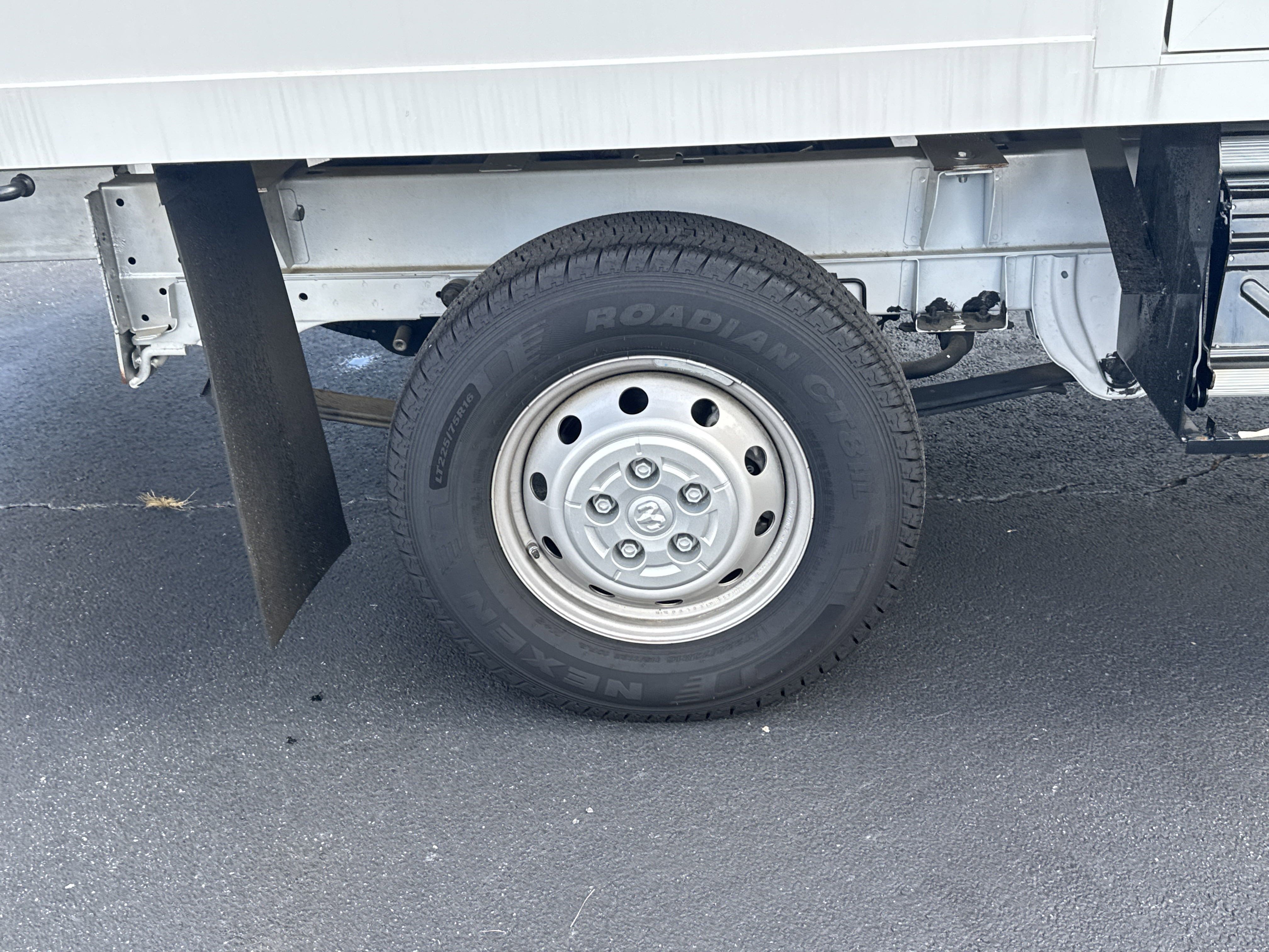 New 2023 RAM ProMaster 3500 w/ Convenience Group image 12