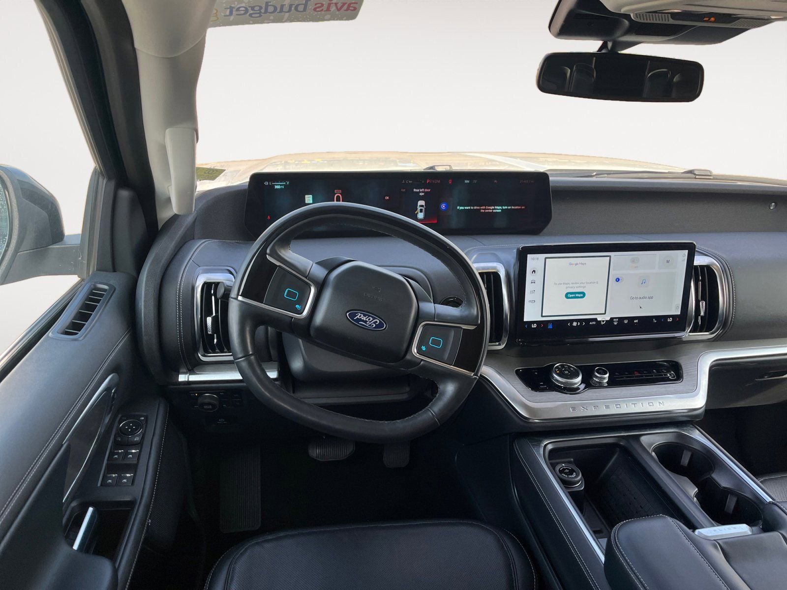 Used 2025 Ford Expedition Platinum w/ Driver's Package image 10