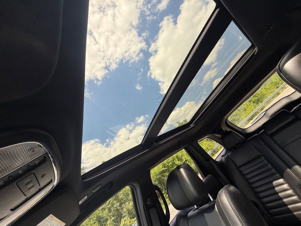 Used 2020 Jeep Grand Cherokee Limited X AWD/4WD image 30
