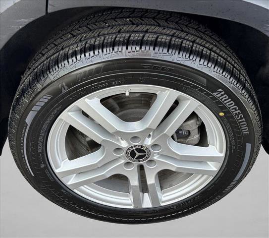 Used 2023 Mercedes-Benz GLB 250 4MATIC image 9
