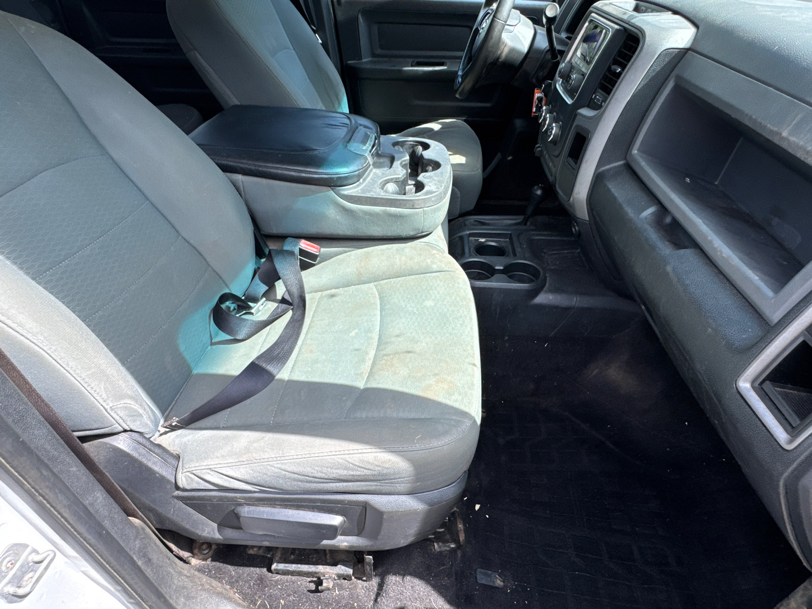Used 2015 RAM 2500 Tradesman w/ Chrome Appearance Group AWD/4WD image 14