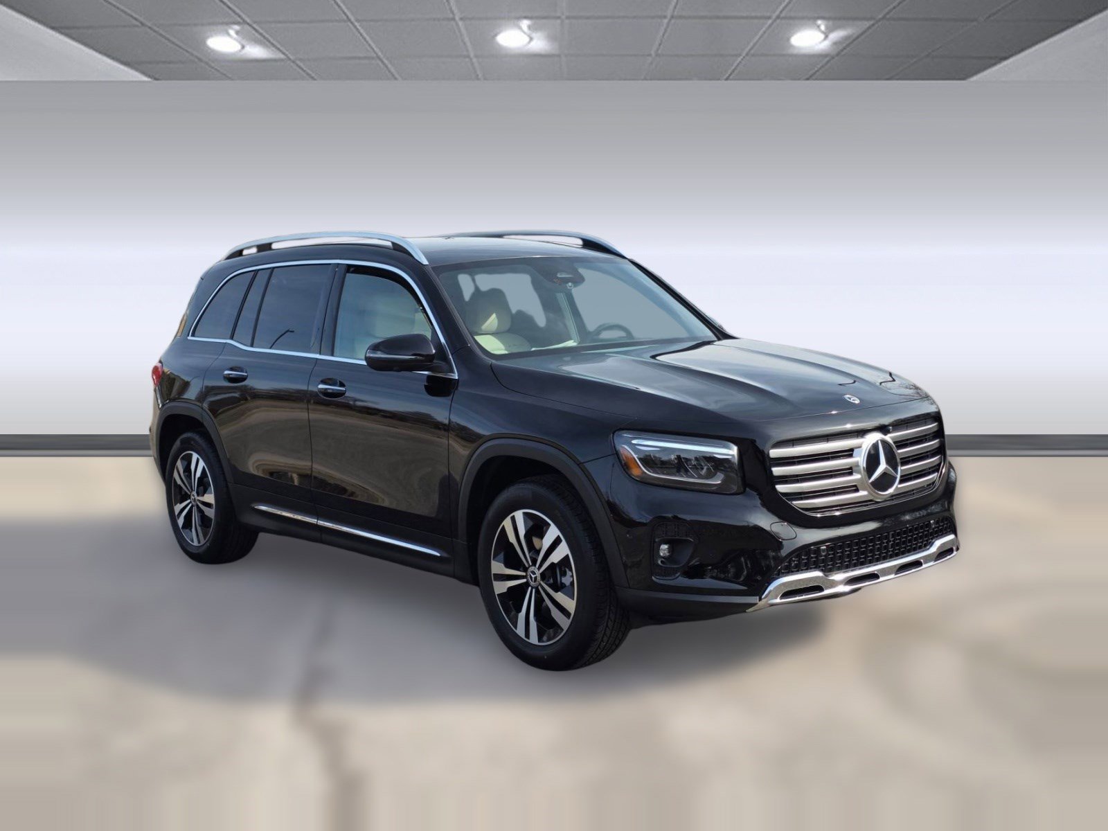 New 2026 Mercedes-Benz GLB 250 4MATIC image 6