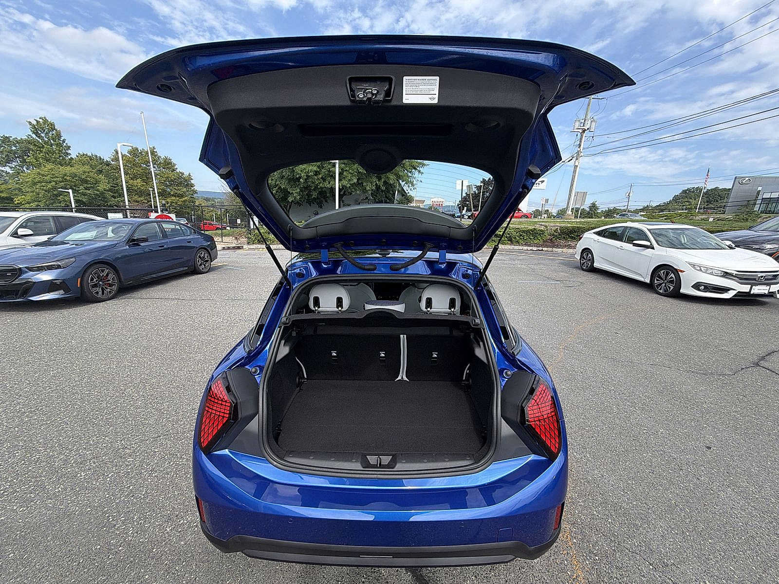 Used 2026 MINI Cooper 4-Door Hardtop FWD image 27