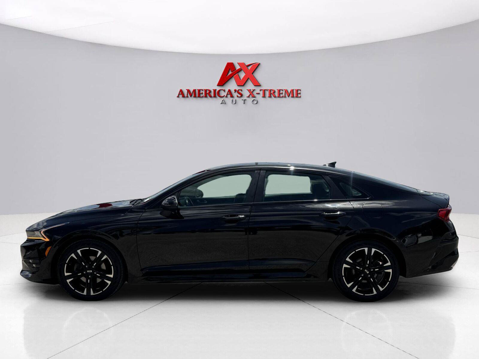 Used 2021 Kia K5 GT-Line FWD image 2