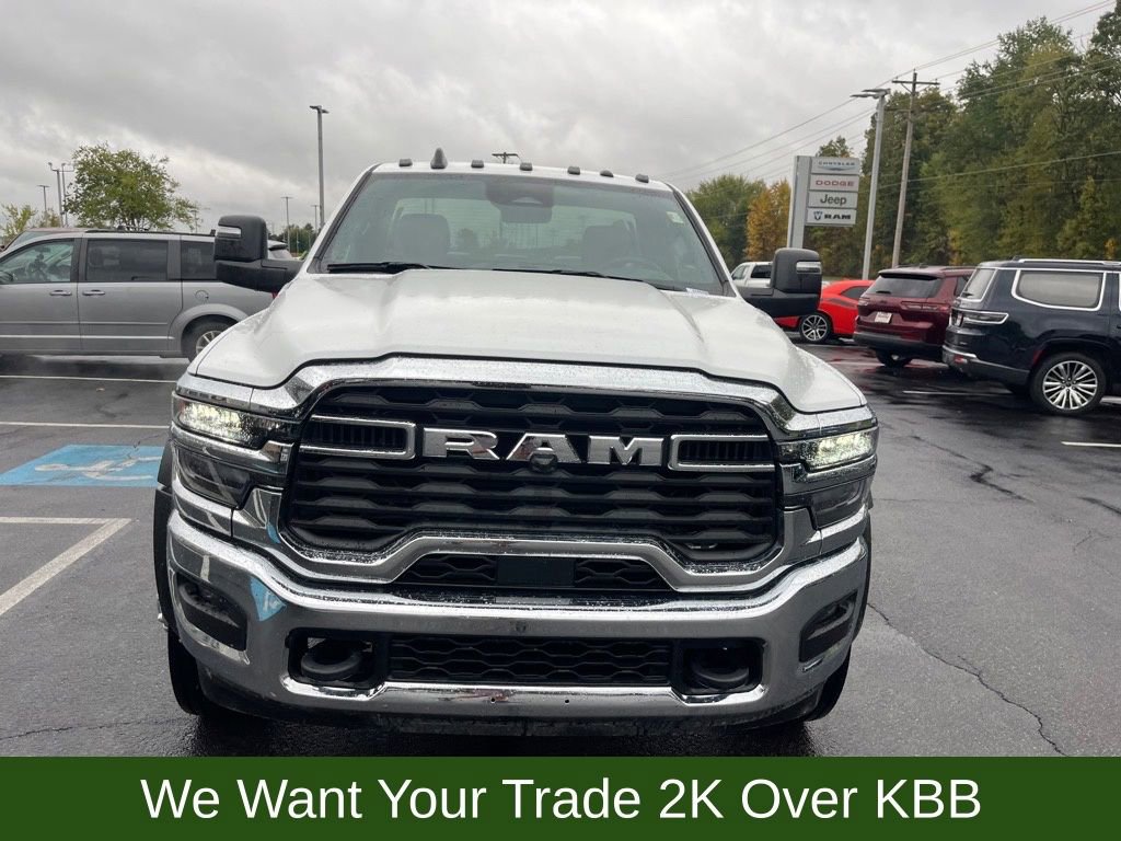 New 2025 RAM 5500 Tradesman AWD/4WD image 7