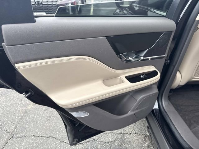 Used 2024 Lincoln Corsair AWD image 20