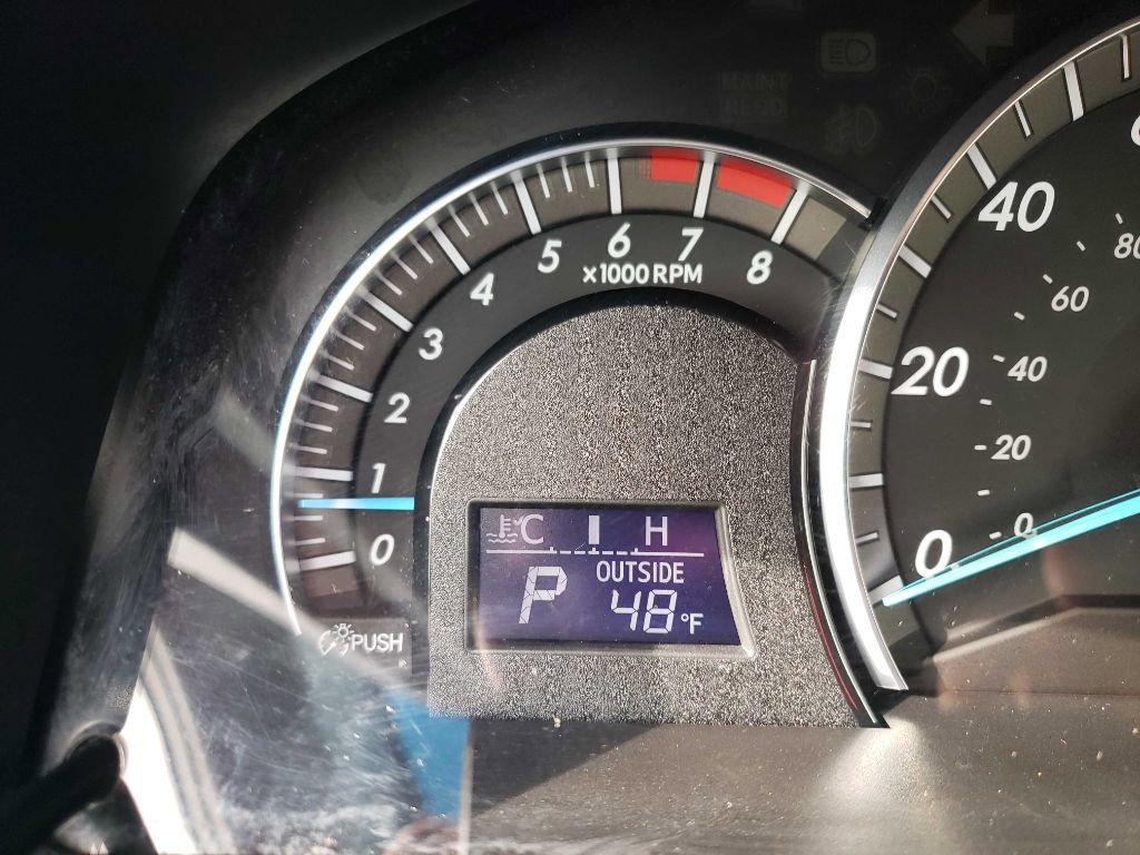 Used 2013 Toyota Camry SE image 14