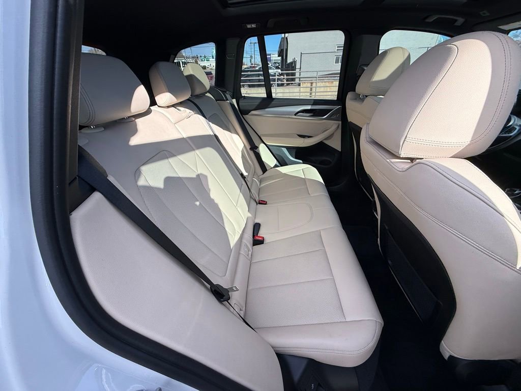 Used 2023 BMW X3 M40i w/ Premium Package image 37