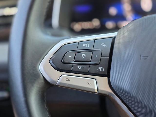 Used 2025 Volkswagen Jetta SE image 26