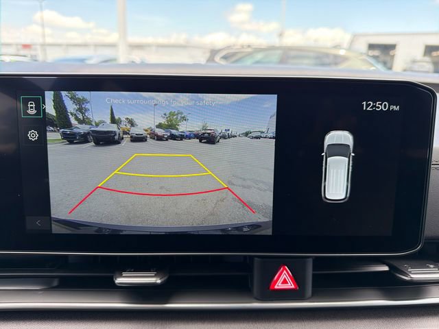 New 2026 Kia Carnival EX FWD image 13