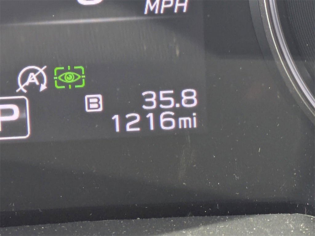 Certified 2025 Subaru Outback Limited w/ Popular Package #2 image 35