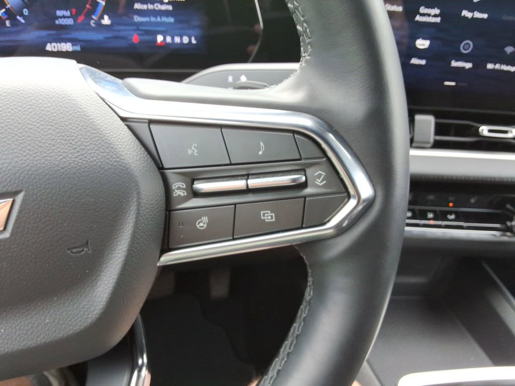 Used 2025 Chevrolet Equinox LT w/ Safety and Technology Package FWD image 26