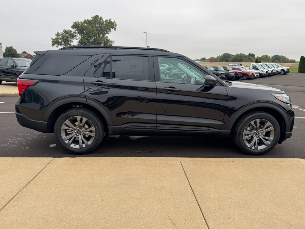 New 2026 Ford Explorer Active image 13