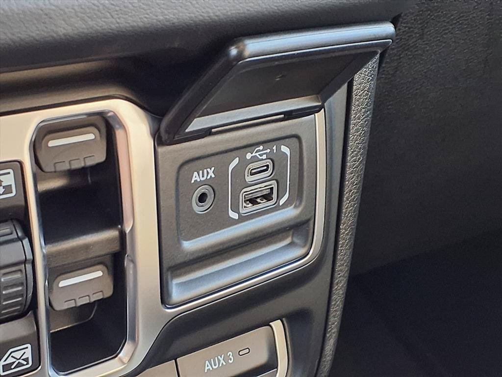 New 2026 Jeep Gladiator Rubicon AWD/4WD image 15