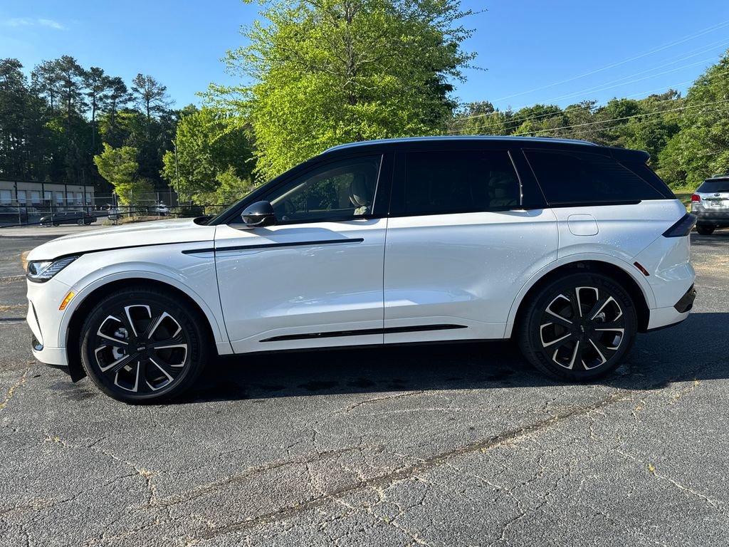 Used 2025 Lincoln Nautilus Reserve AWD/4WD image 20