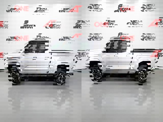 Certified 2025 Toyota Tacoma TRD Sport image 4