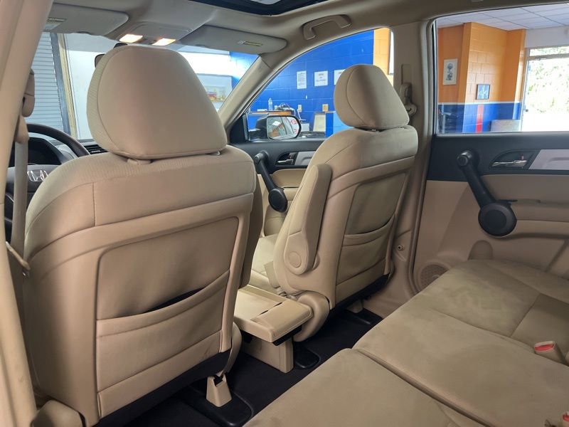 Used 2011 Honda CR-V EX image 16