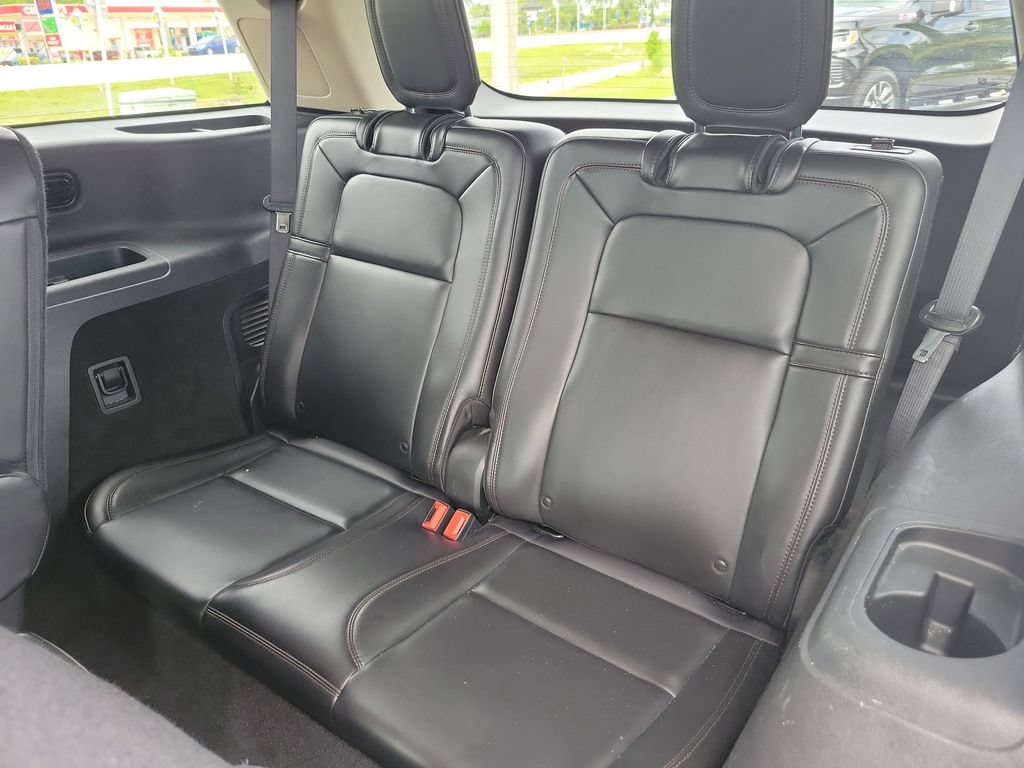 Used 2021 Lincoln Aviator Reserve w/ Equipment Group 210A AWD/4WD image 14
