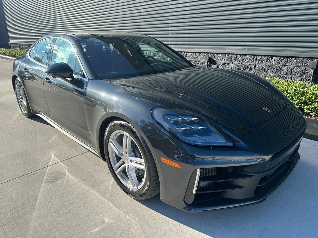 Used 2026 Porsche Panamera RWD image 11
