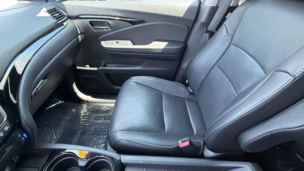 Used 2022 Honda Pilot Elite image 12