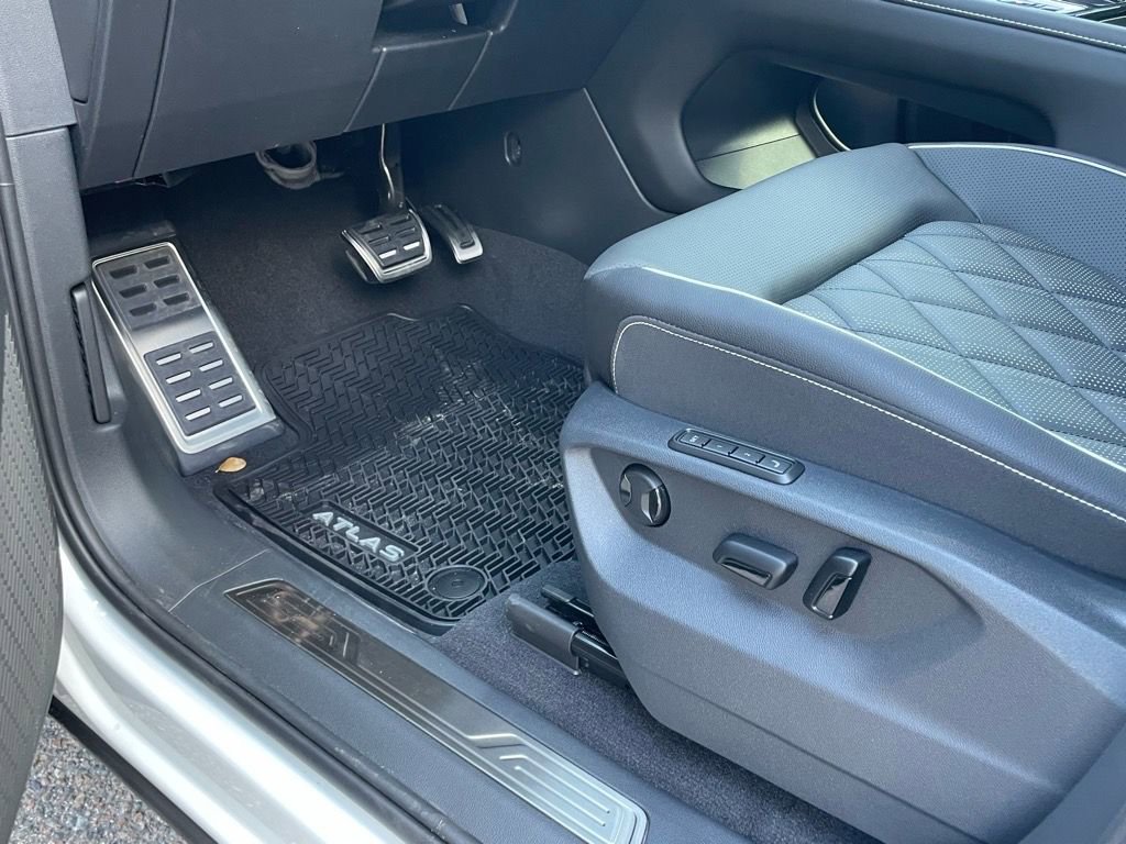 New 2026 Volkswagen Atlas SEL Premium R-Line image 19