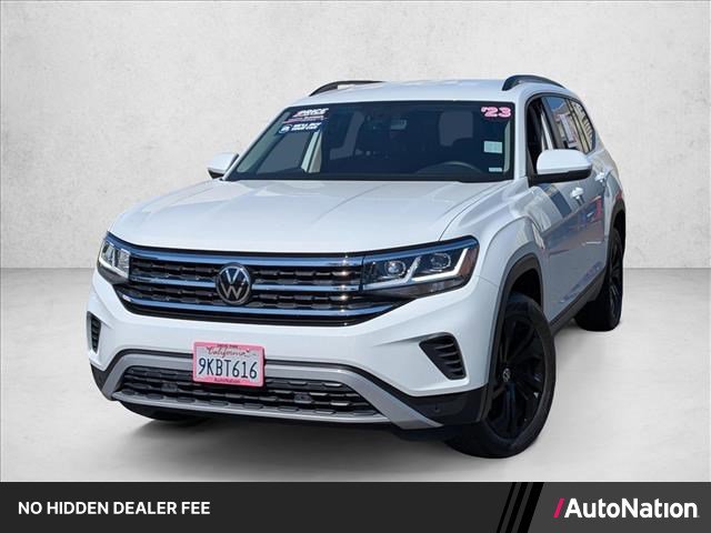 Used 2023 Volkswagen Atlas SE w/ Black Wheel Package