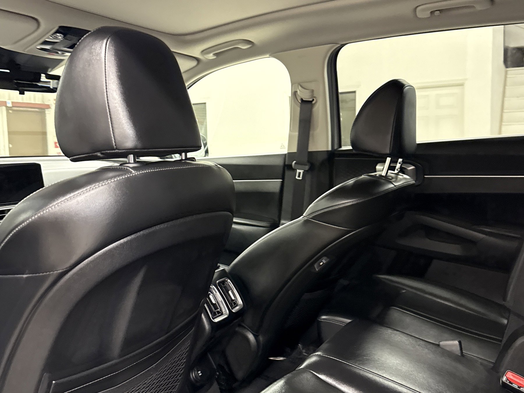 Used 2025 Kia Sorento S w/ Panoramic Sunroof Package image 15