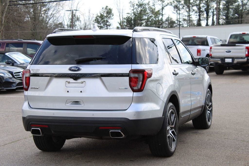 Used 2016 Ford Explorer Sport w/ Equipment Group 401A AWD/4WD image 9