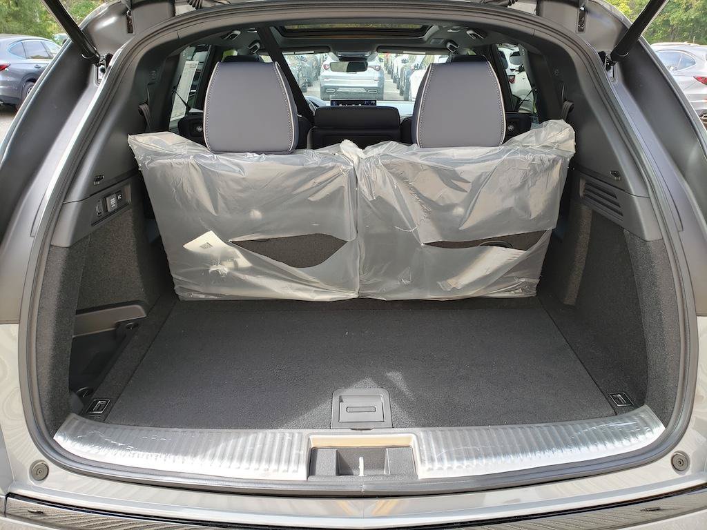 New 2026 Acura MDX Type S w/ Advance Package AWD/4WD image 4