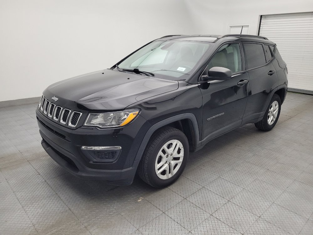 Used 2018 Jeep Compass Sport FWD image 2