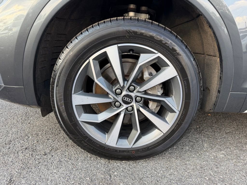 Used 2022 Audi Q5 2.0T Premium Plus w/ Premium Plus Package image 8