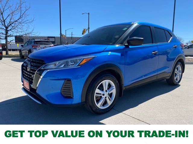 Used 2021 Nissan Kicks S image 1