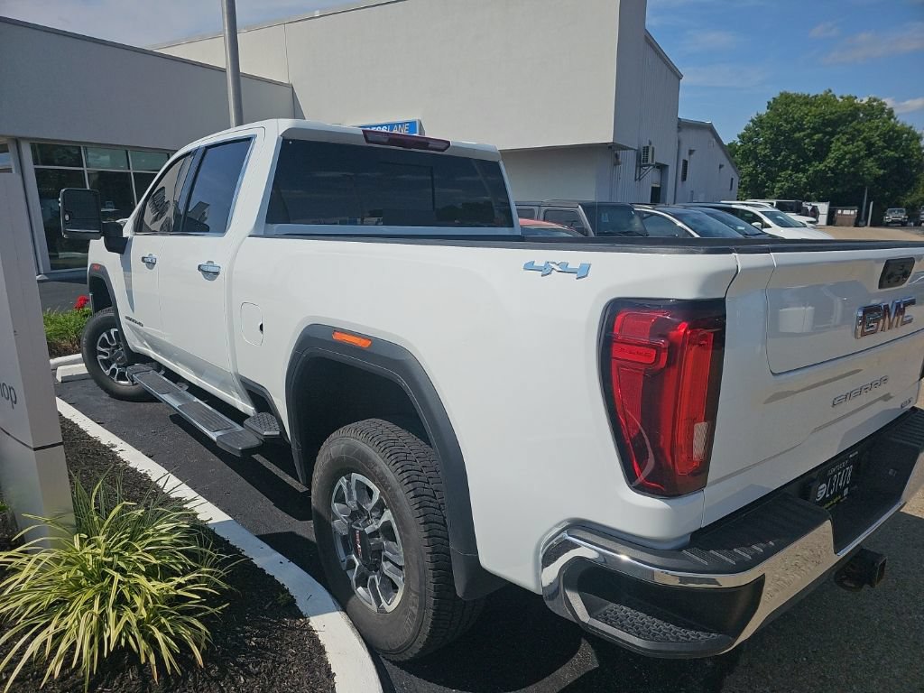 Used 2021 GMC Sierra 2500 SLT w/ SLT Convenience Package AWD/4WD image 6