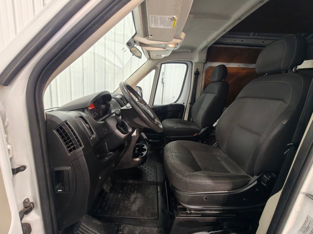 Used 2015 RAM ProMaster 2500 w/ Interior Convenience Group image 26