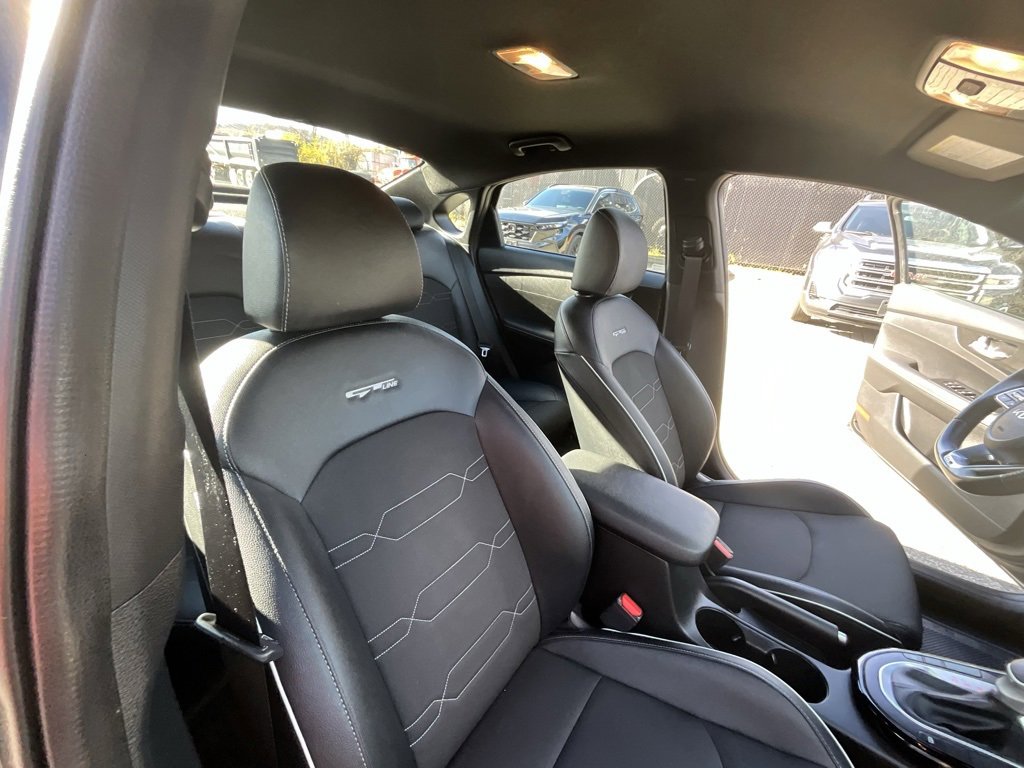 Used 2023 Kia Forte GT-Line image 34