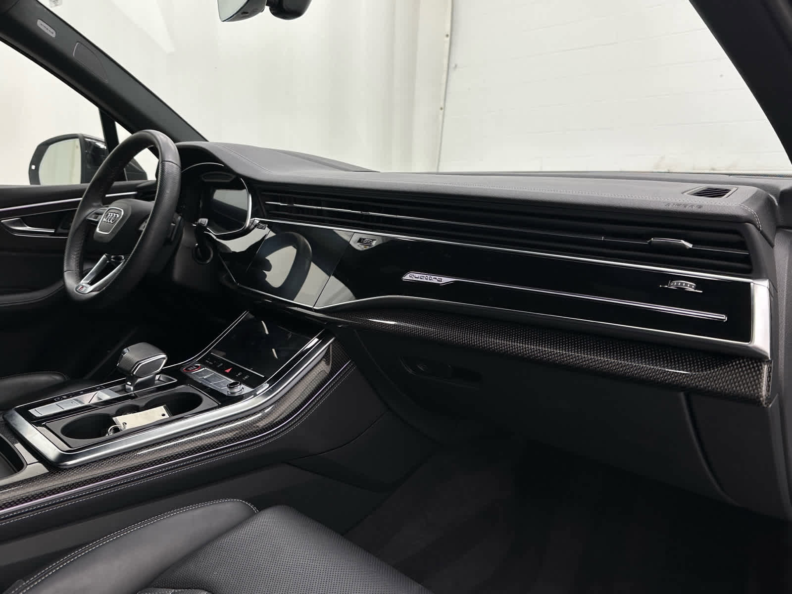 Used 2023 Audi SQ7 Prestige AWD/4WD image 18
