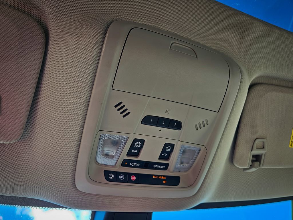 Used 2019 Buick Enclave Premium w/ Experience Buick Package image 32