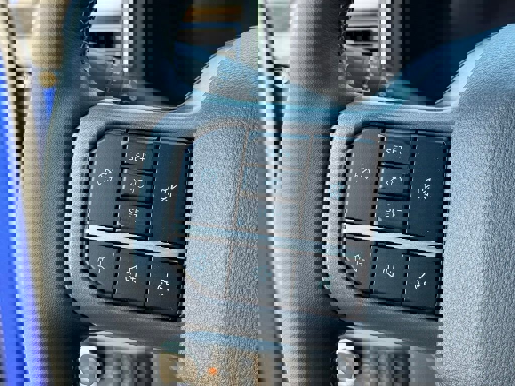 New 2026 Ford F250 Lariat w/ Black Appearance Package image 15