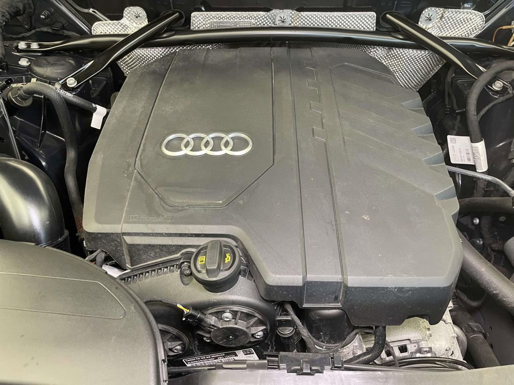 Used 2023 Audi Q5 2.0T Premium w/ Convenience Package AWD/4WD image 24