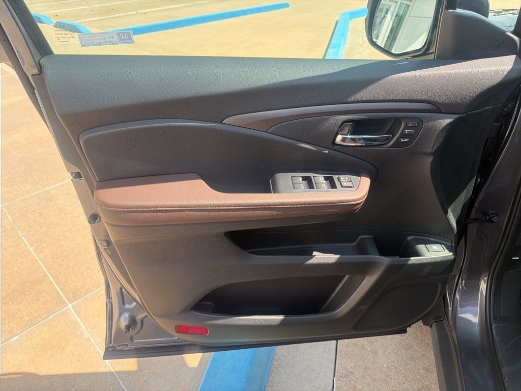 New 2026 Honda Ridgeline RTL image 16