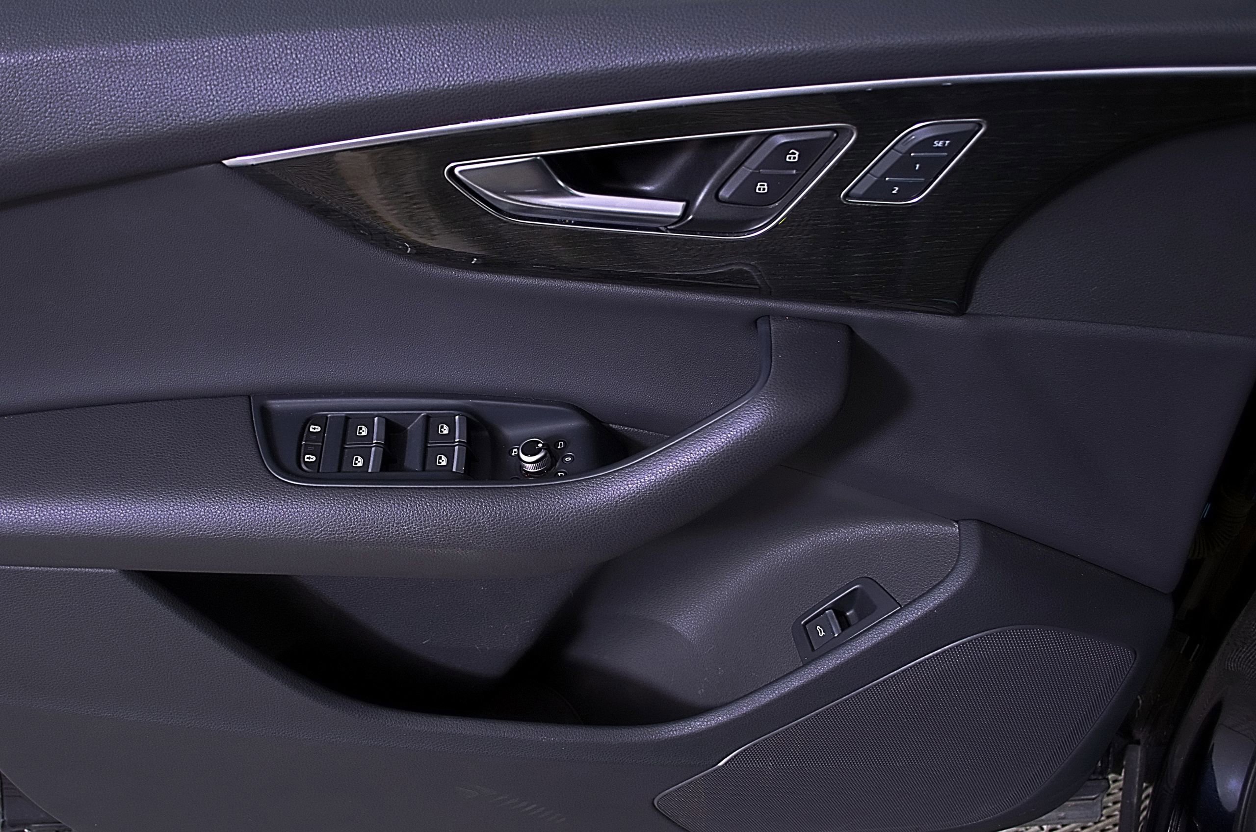 Used 2021 Audi Q7 3.0T Premium image 19